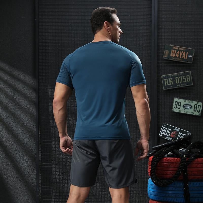Men Aerofit T-Shirts Lightweight Breathable Moisture Gym